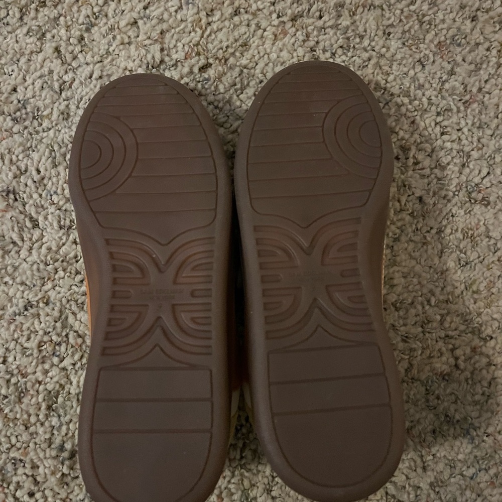 Brand new Sam Eldeman Velcro Sneakers - Picture 3 of 7